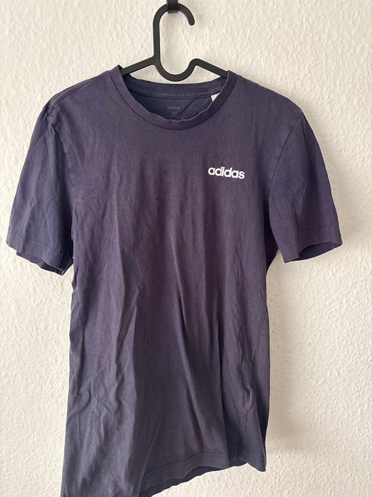 Adidas T-Shirt