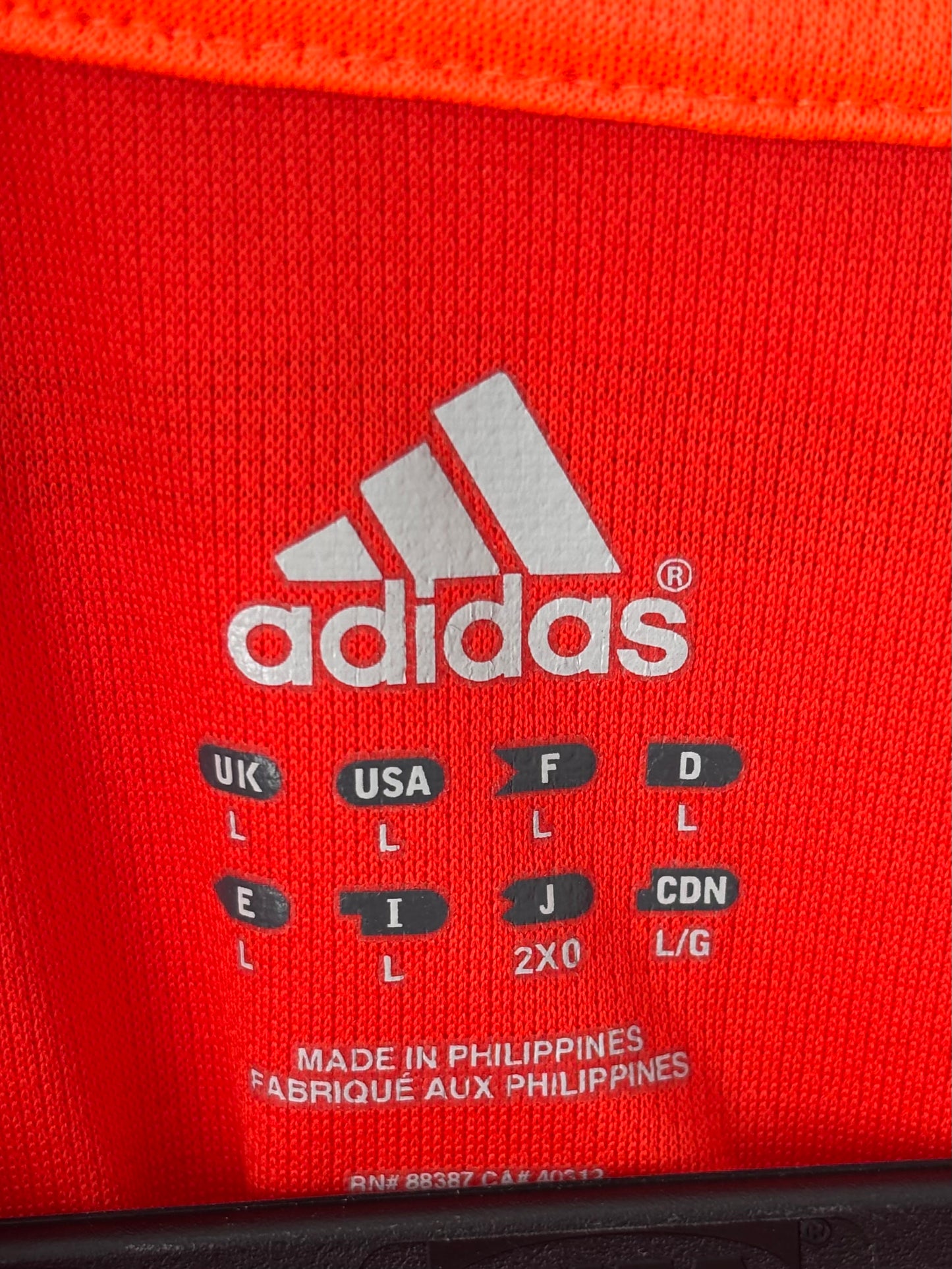 Adidas T-Shirt