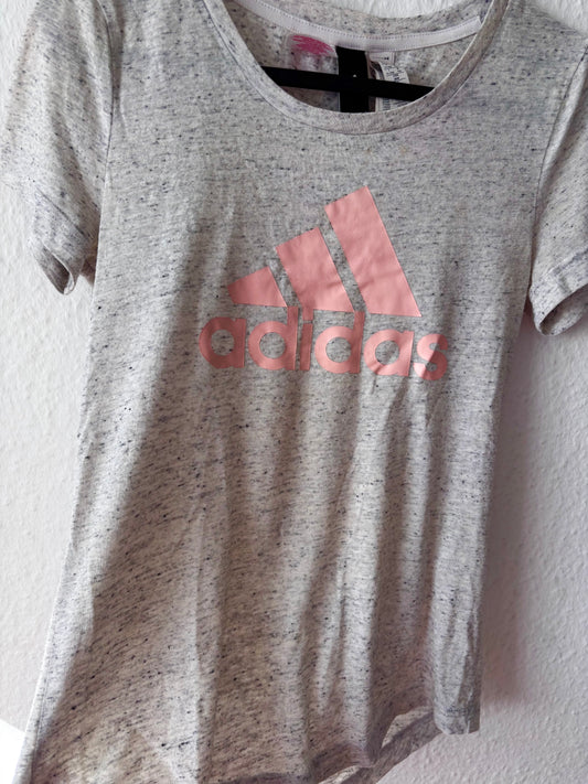 Adidas T-Shirt