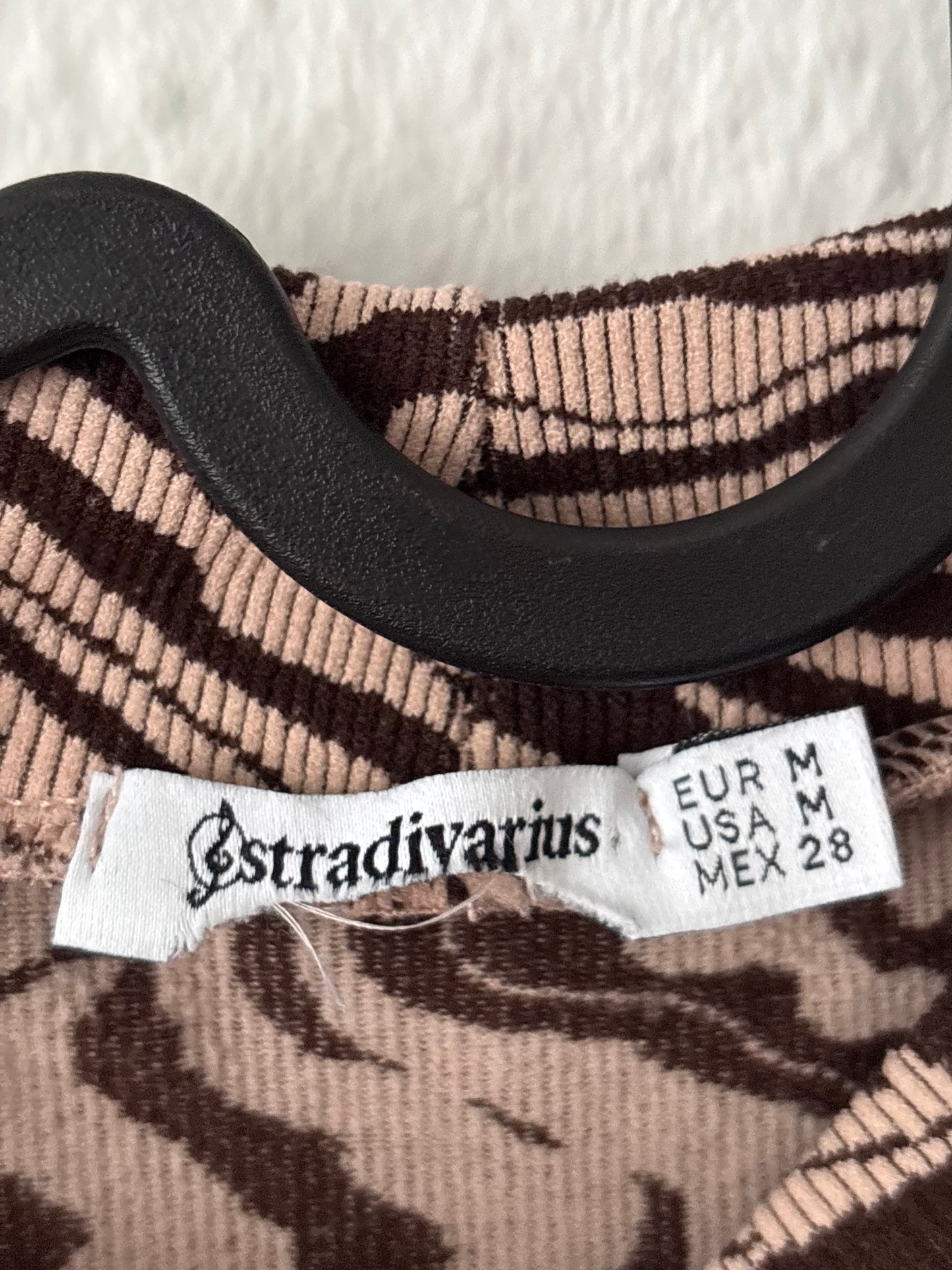 Stradivarius Top