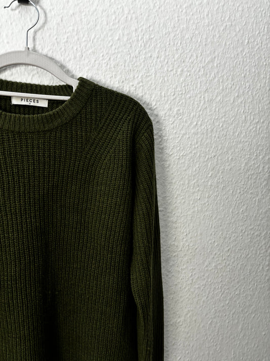 Pieces Sweater