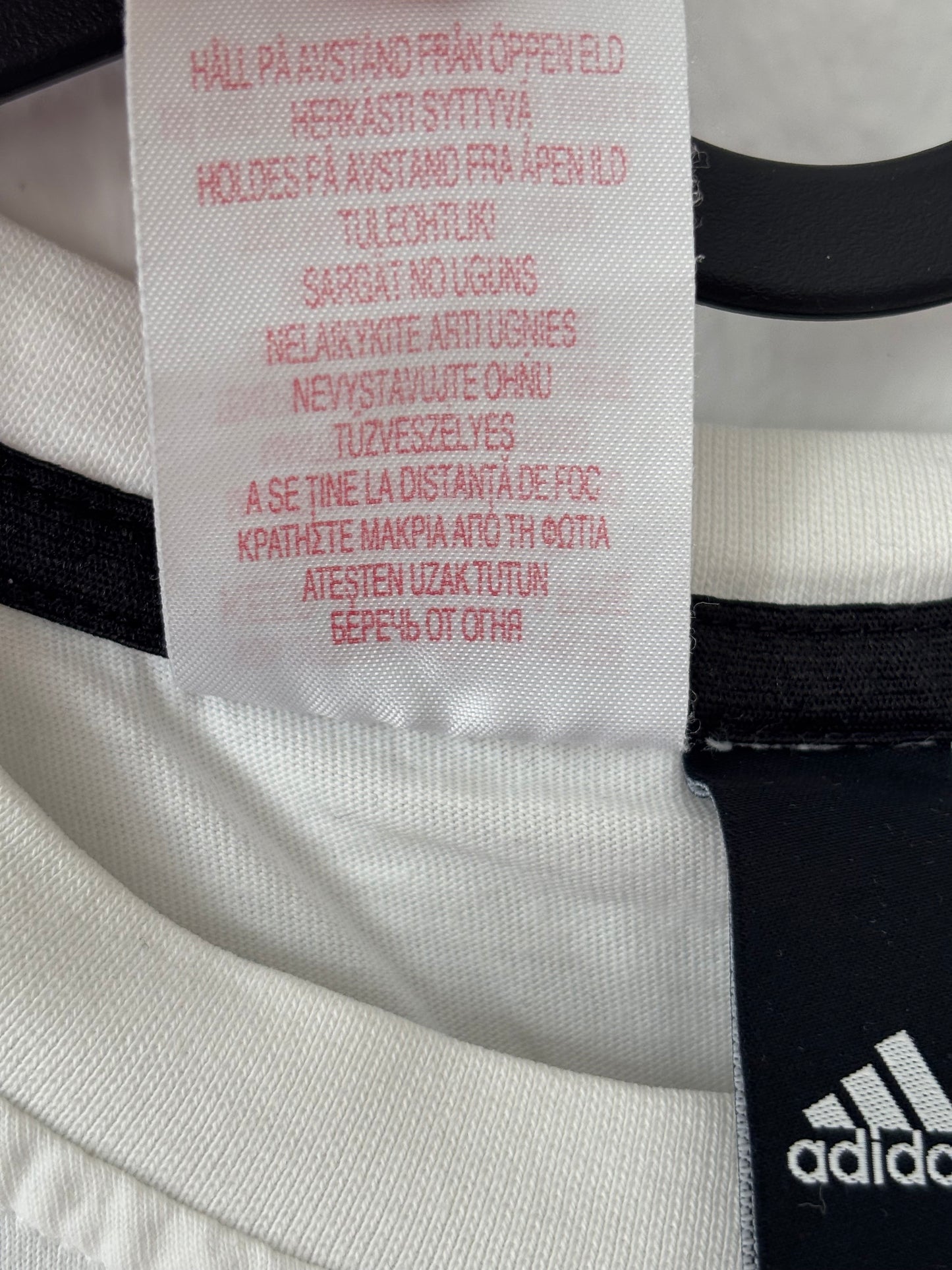Adidas T-Shirt