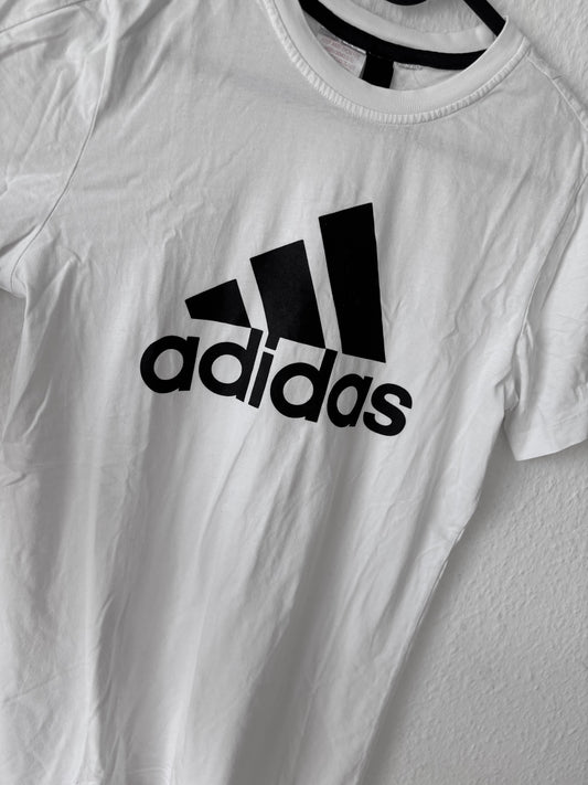 Adidas T-Shirt