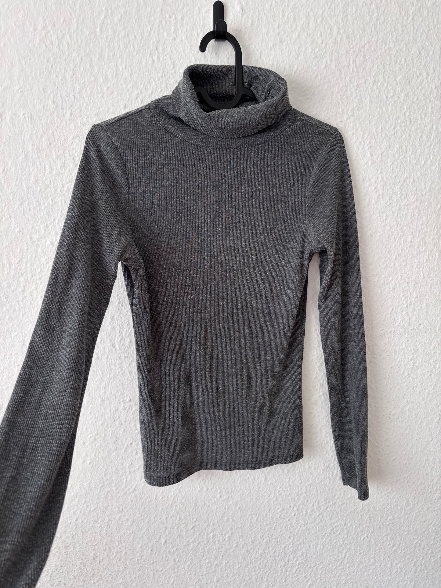 New Look Turtle Neck Top