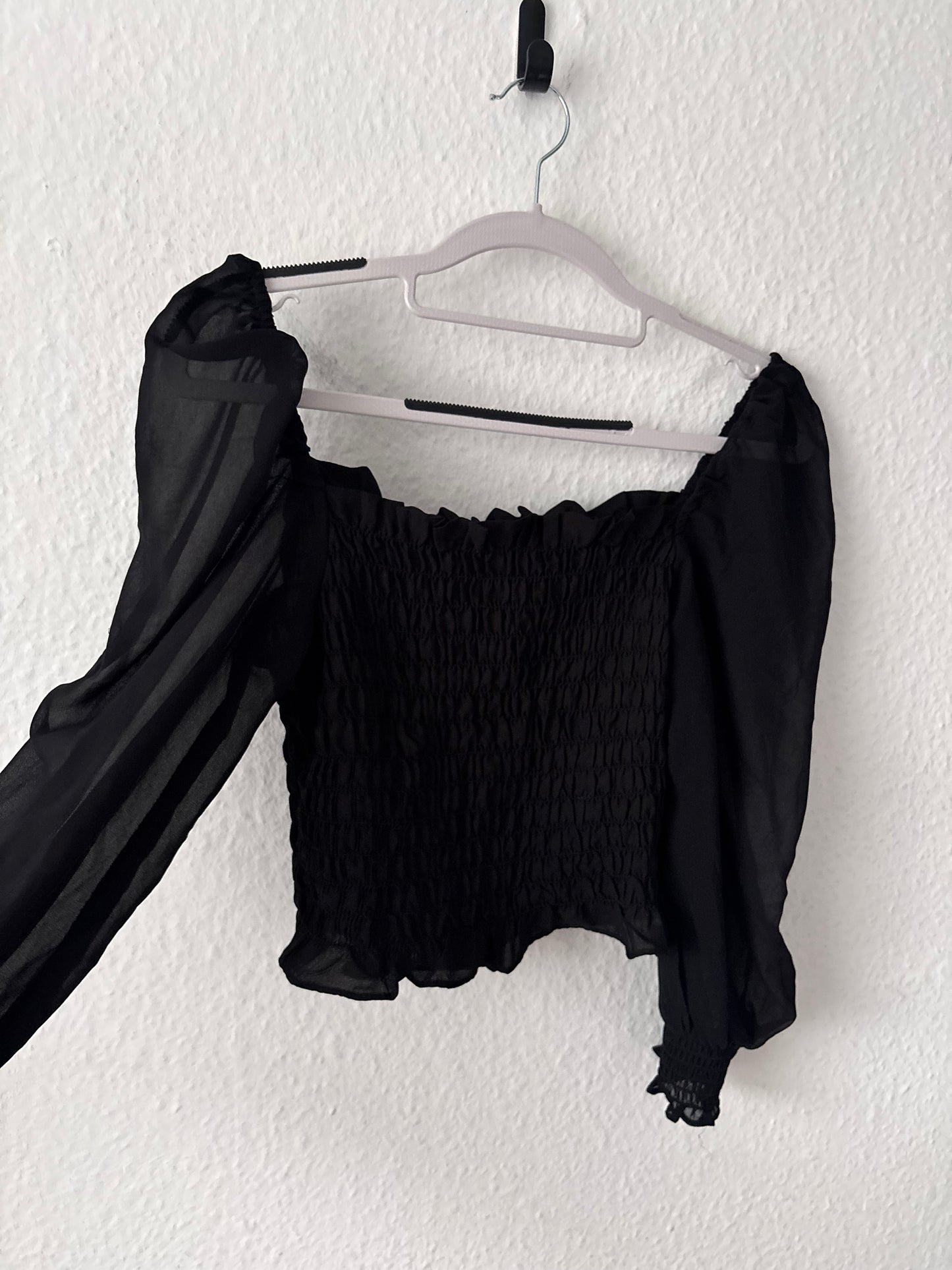 H&M Off Shoulder Blouse