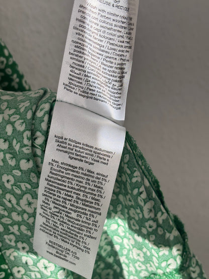 Jacqoueline de Yong Floral Dress