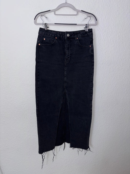 Stradivarius Midi Skirt