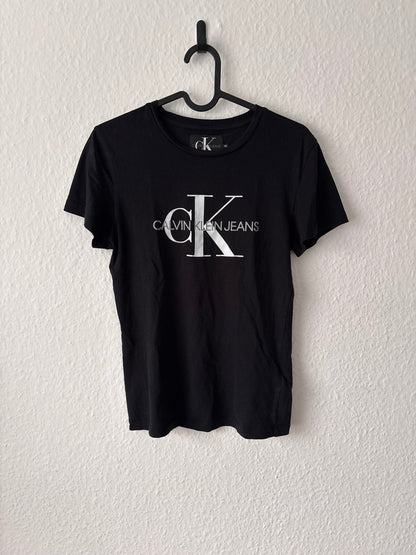 Calvin Klein T-Shirt