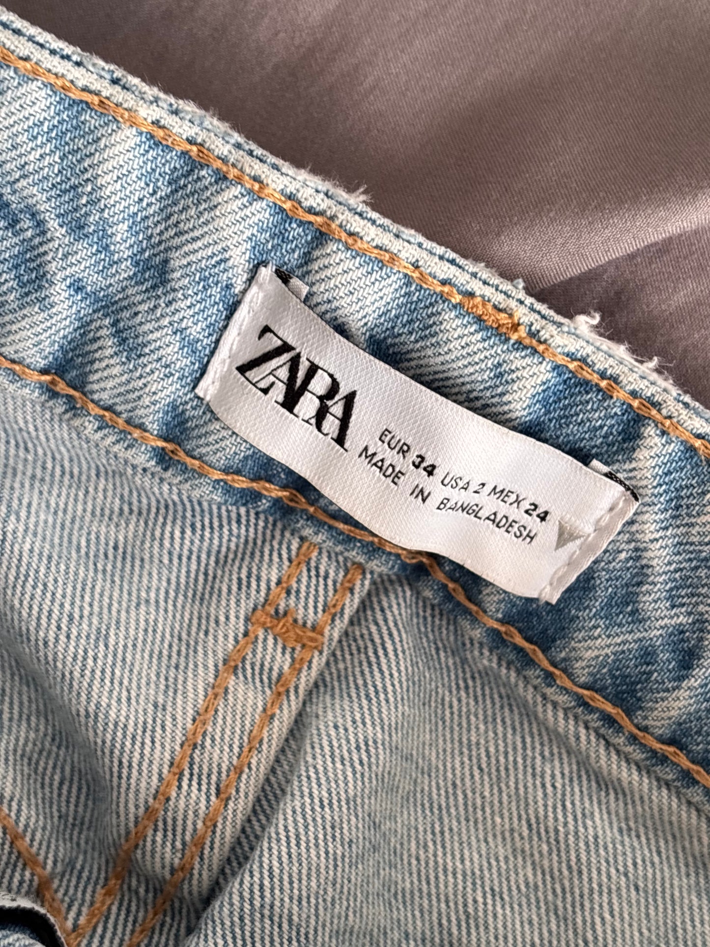 Zara Jeans
