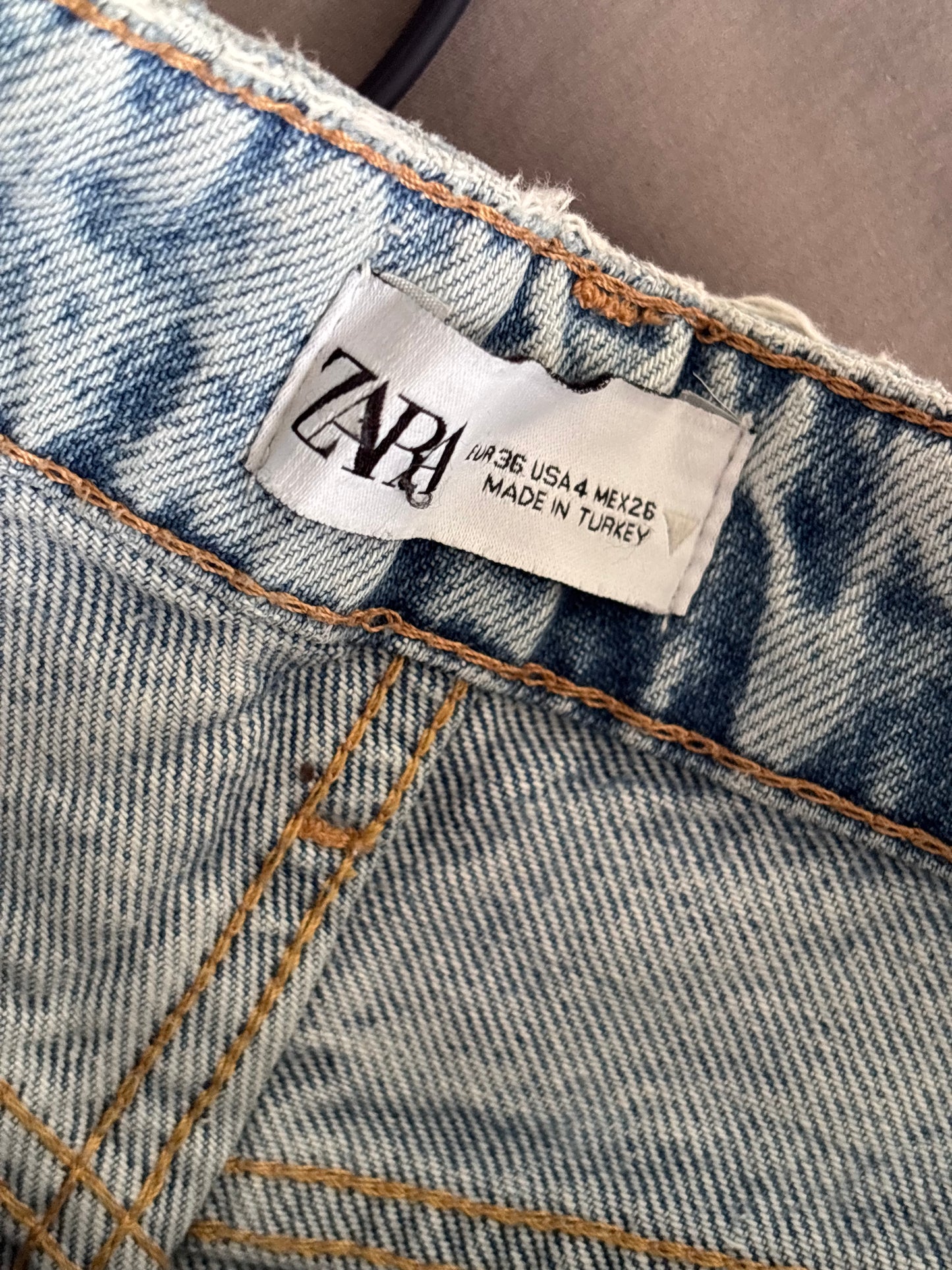 Zara Jeans