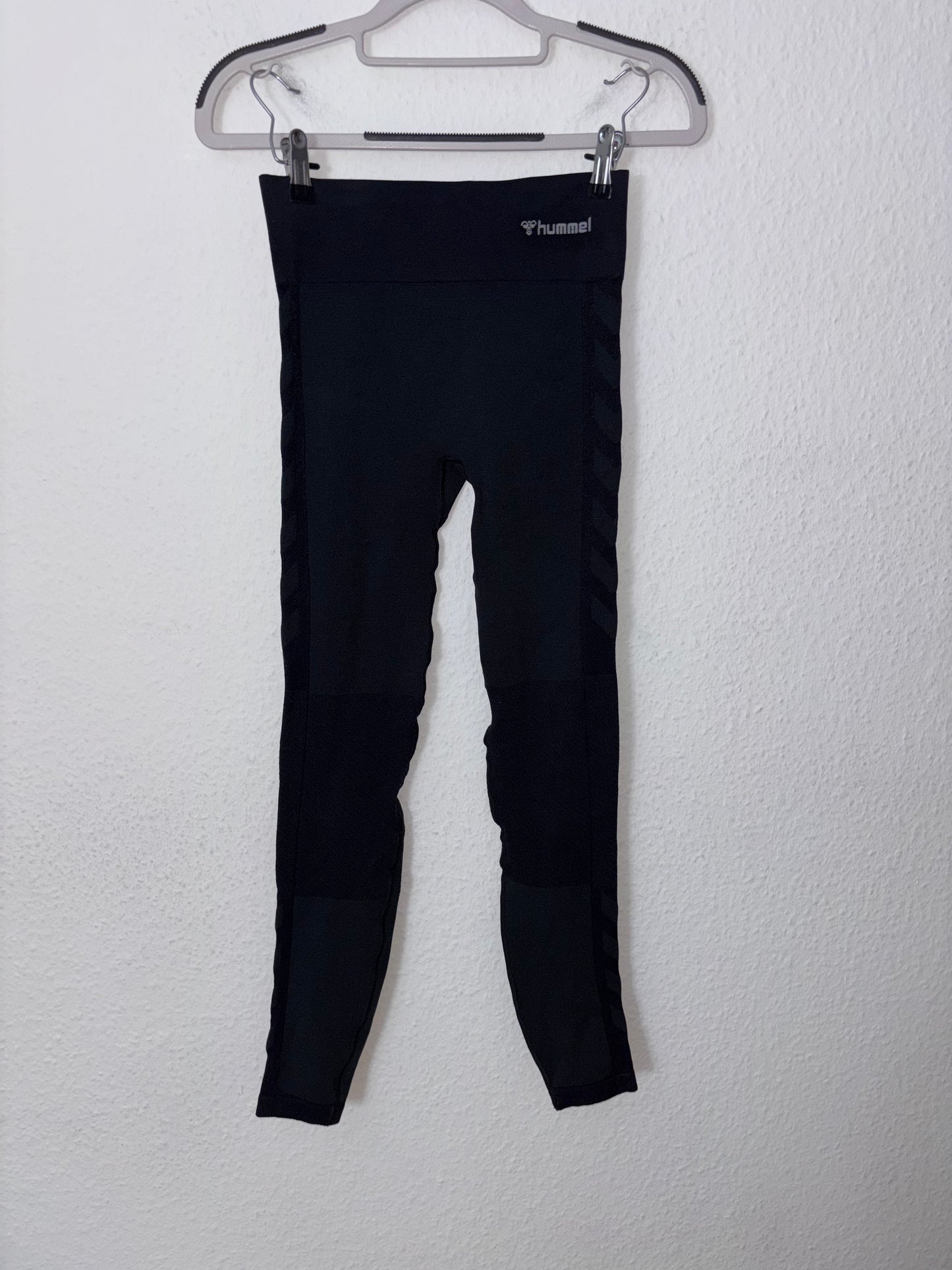 Hummel Trousers