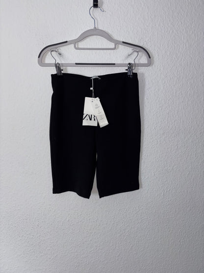 Zara Short