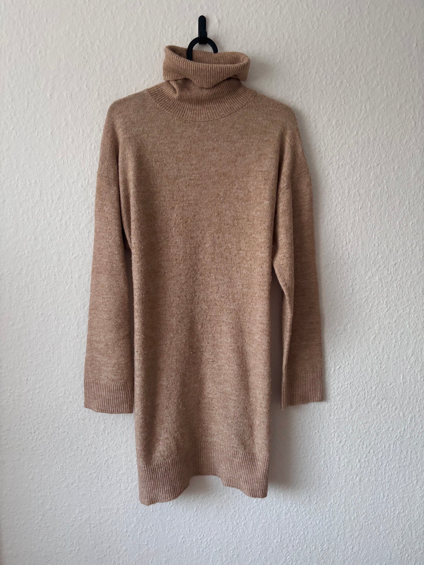 H&M Long Sweater
