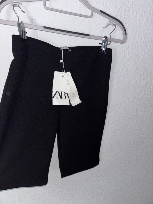 Zara Short